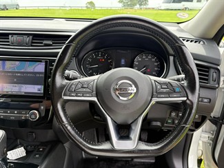 2020 Nissan X-TRAIL - Thumbnail