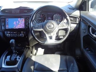 2020 Nissan X-TRAIL - Thumbnail