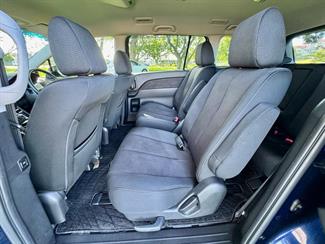 2009 Mazda MPV - Thumbnail