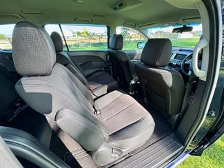 2009 Mazda MPV - Thumbnail