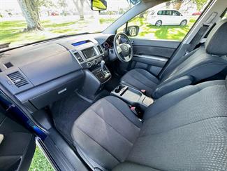 2009 Mazda MPV - Thumbnail