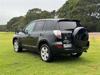 2006 Toyota Rav4 - Thumbnail