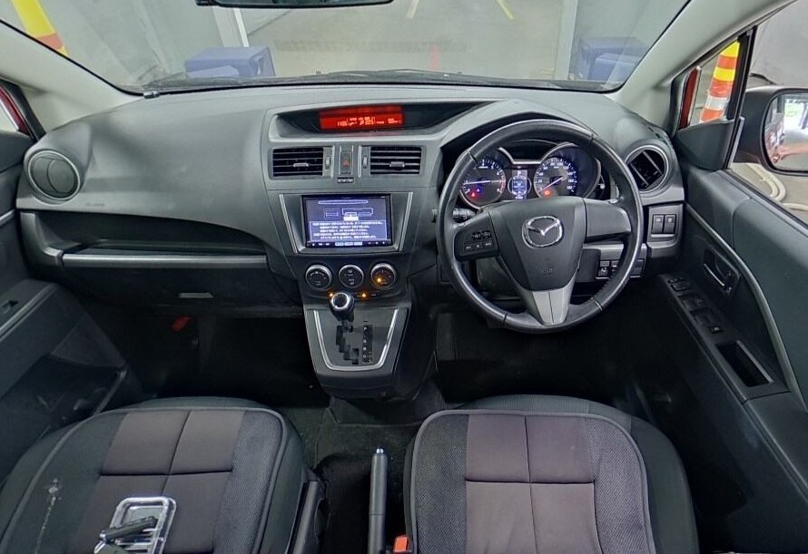2015 Mazda Premacy