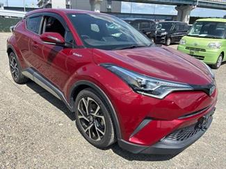 2017 Toyota C-HR - Thumbnail