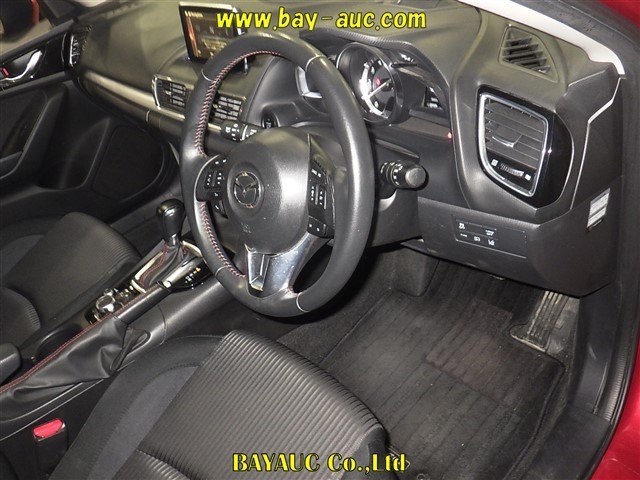 2015 Mazda AXELA