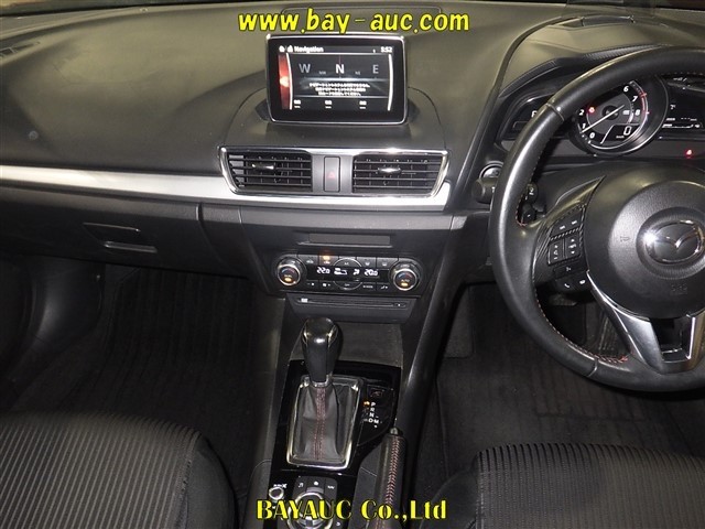 2015 Mazda AXELA
