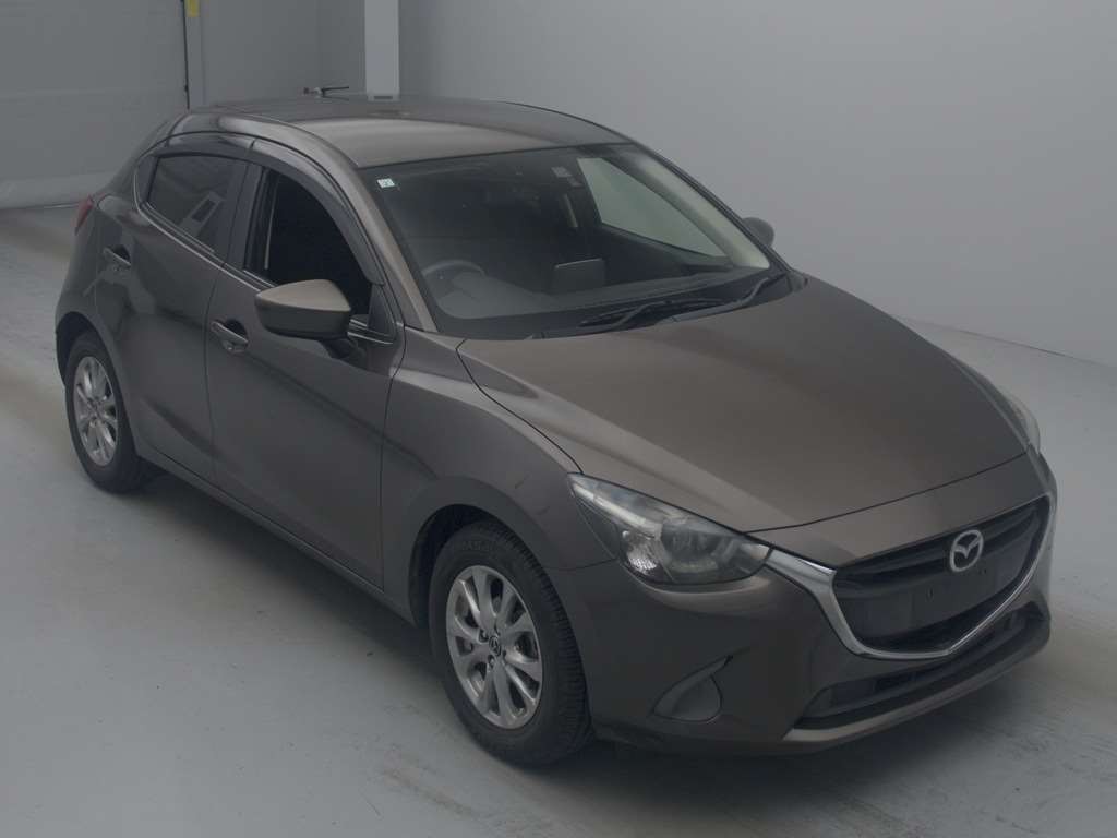2015 Mazda DEMIO