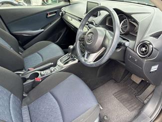 2015 Mazda DEMIO - Thumbnail