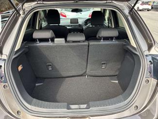 2015 Mazda DEMIO - Thumbnail