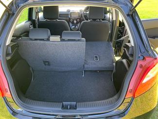 2014 Mazda DEMIO - Thumbnail