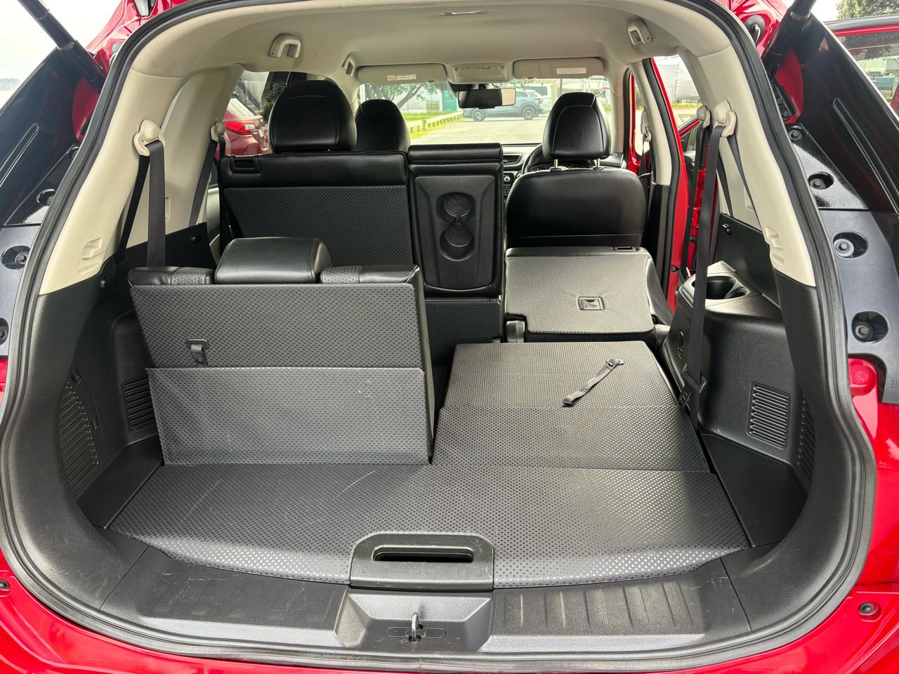 2017 Nissan X-TRAIL