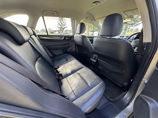 2015 Subaru Outback - Thumbnail