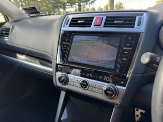 2015 Subaru Outback - Thumbnail