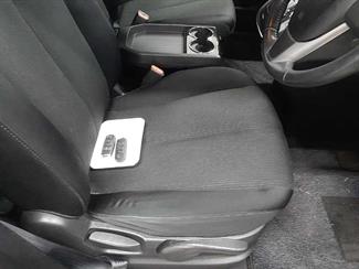 2015 Mazda MPV - Thumbnail