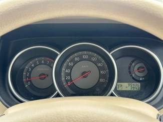 2004 Nissan Tiida - Thumbnail